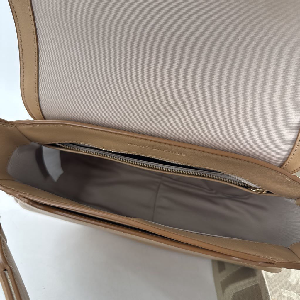leather saddle bag