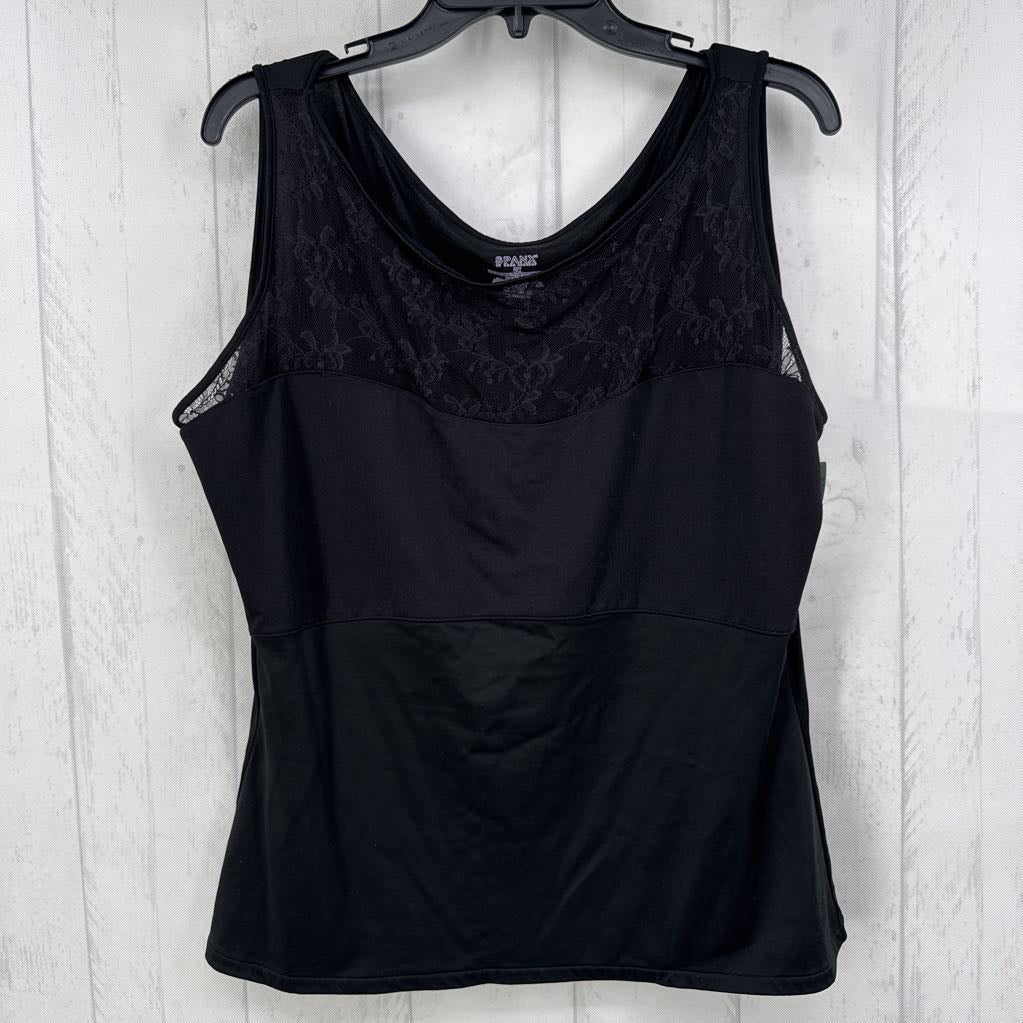 2X scoop neck lace accent cami