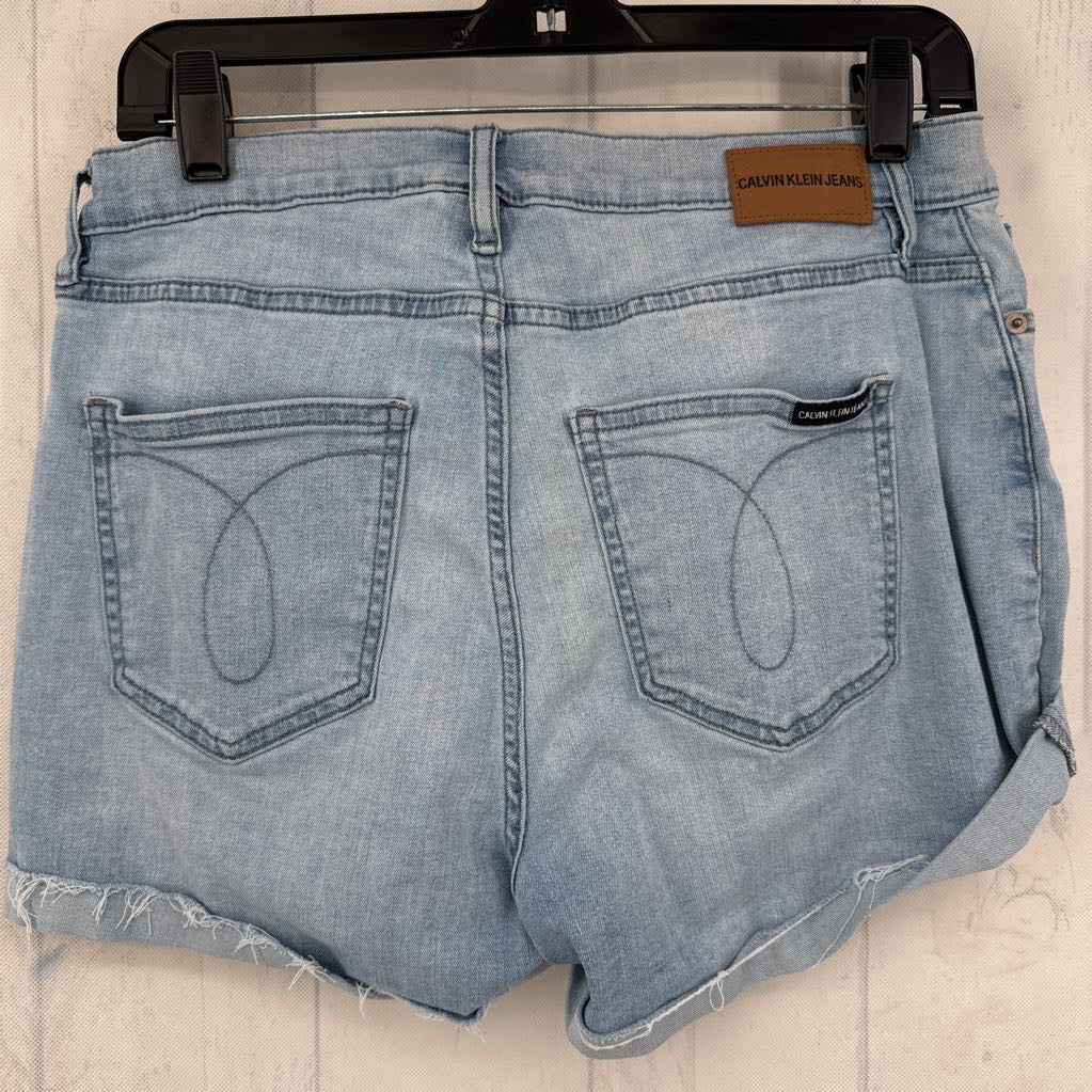 10 cuffed jean shorts