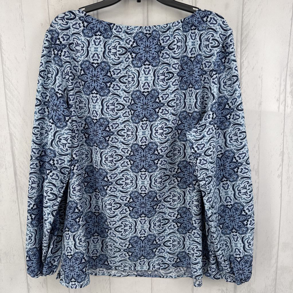XL flo print l/s top