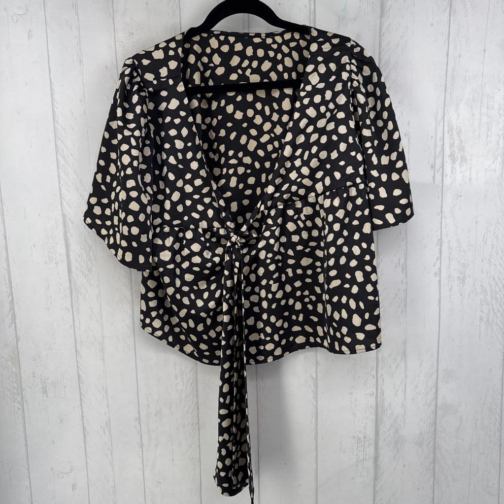 XL animal print bow back s/s top