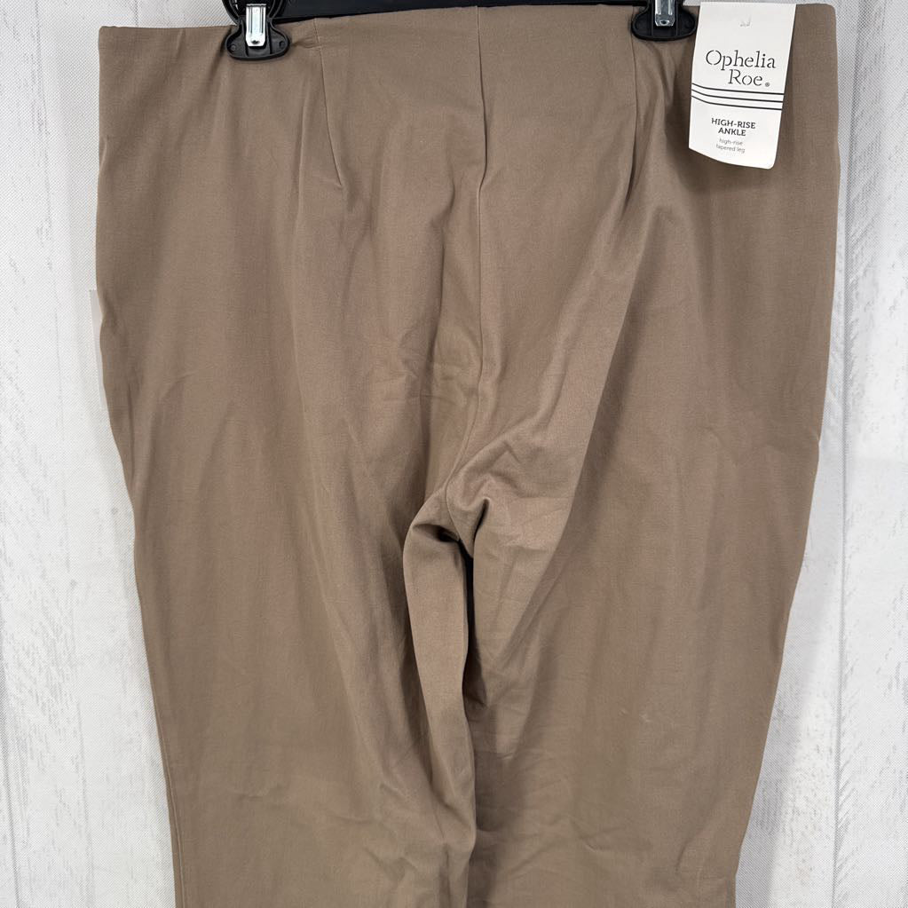 R38 1X hi-rise tapered leg pant