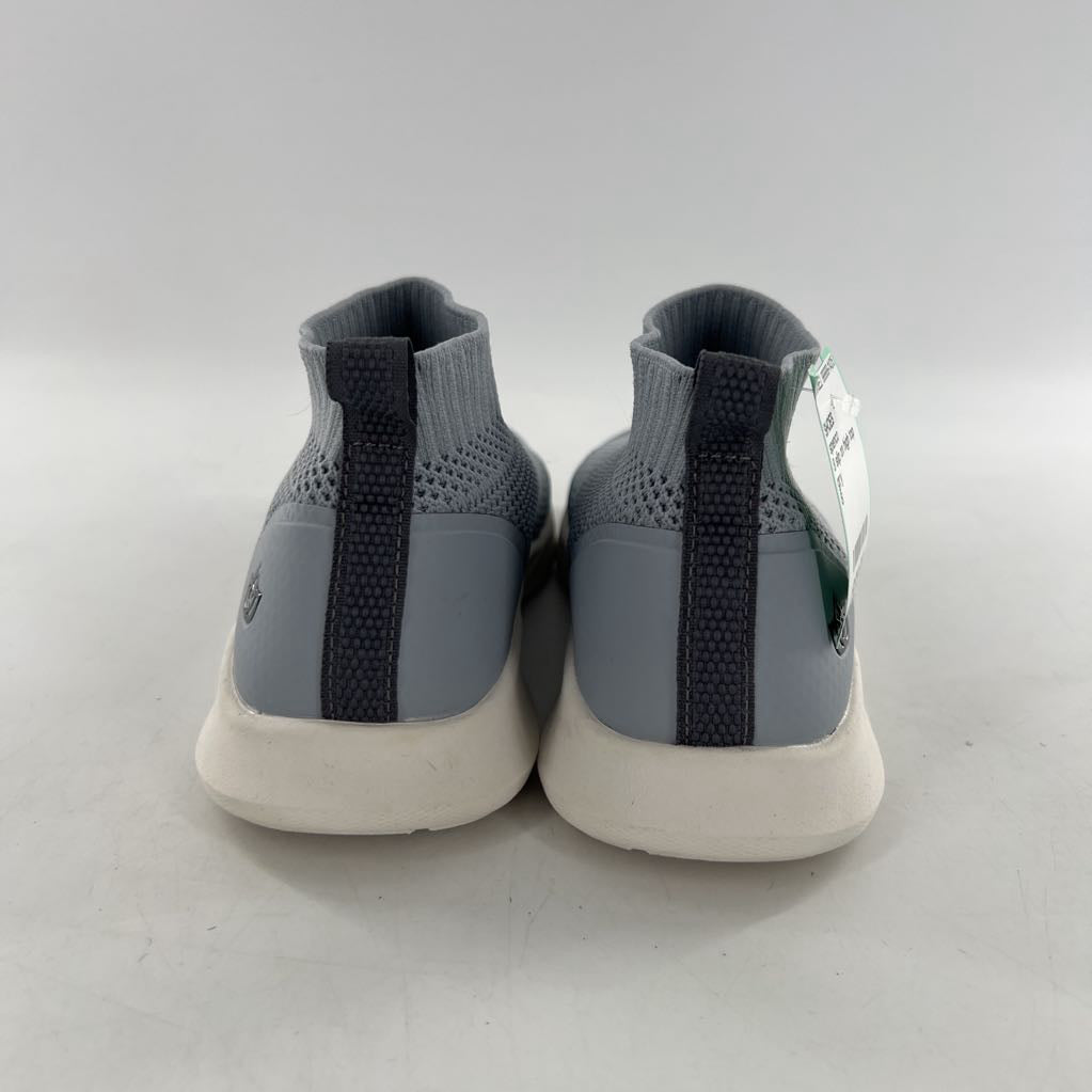 8 slip on high top sneakers