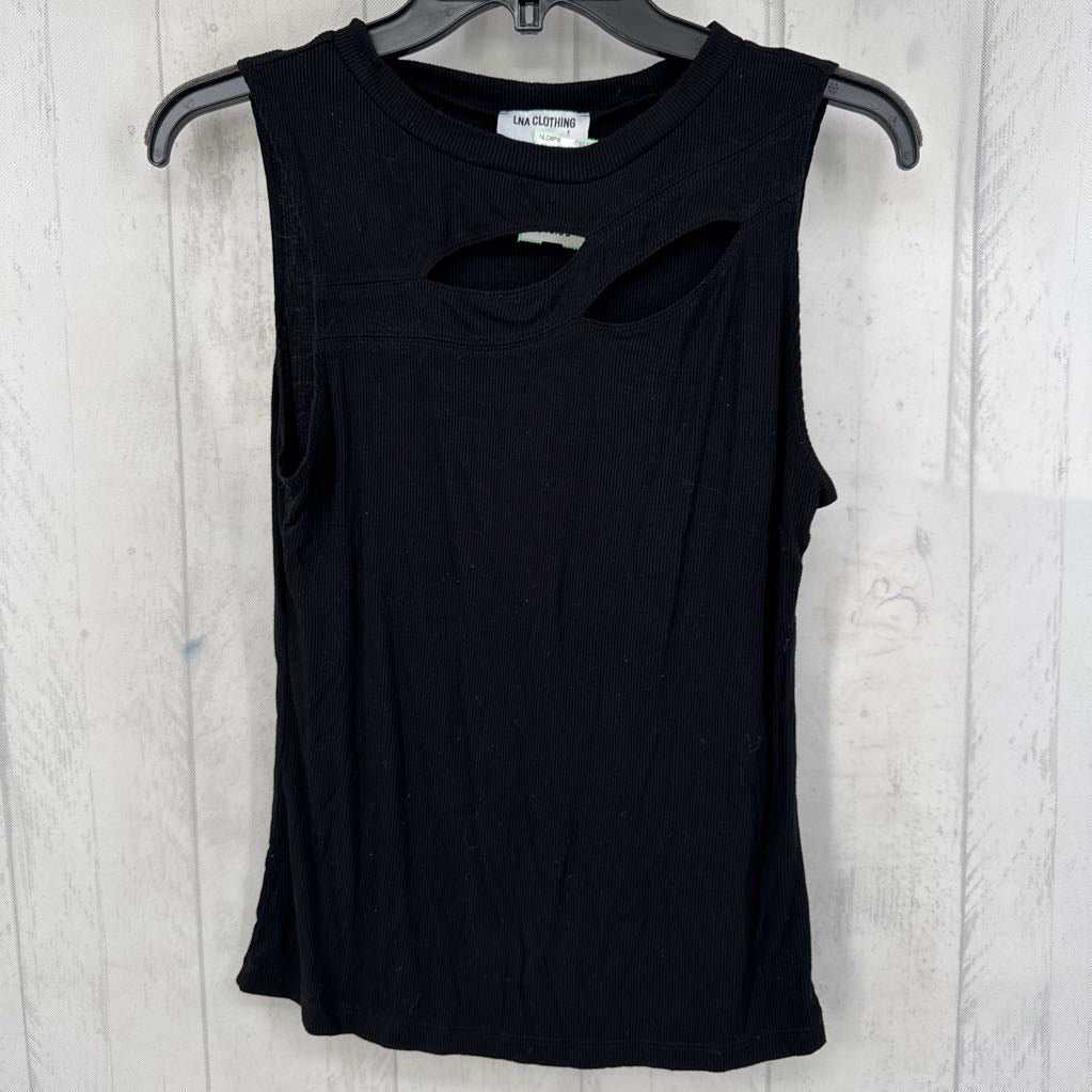 L ribbed cutout tank