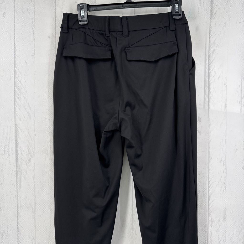 8 tapered leg trouser