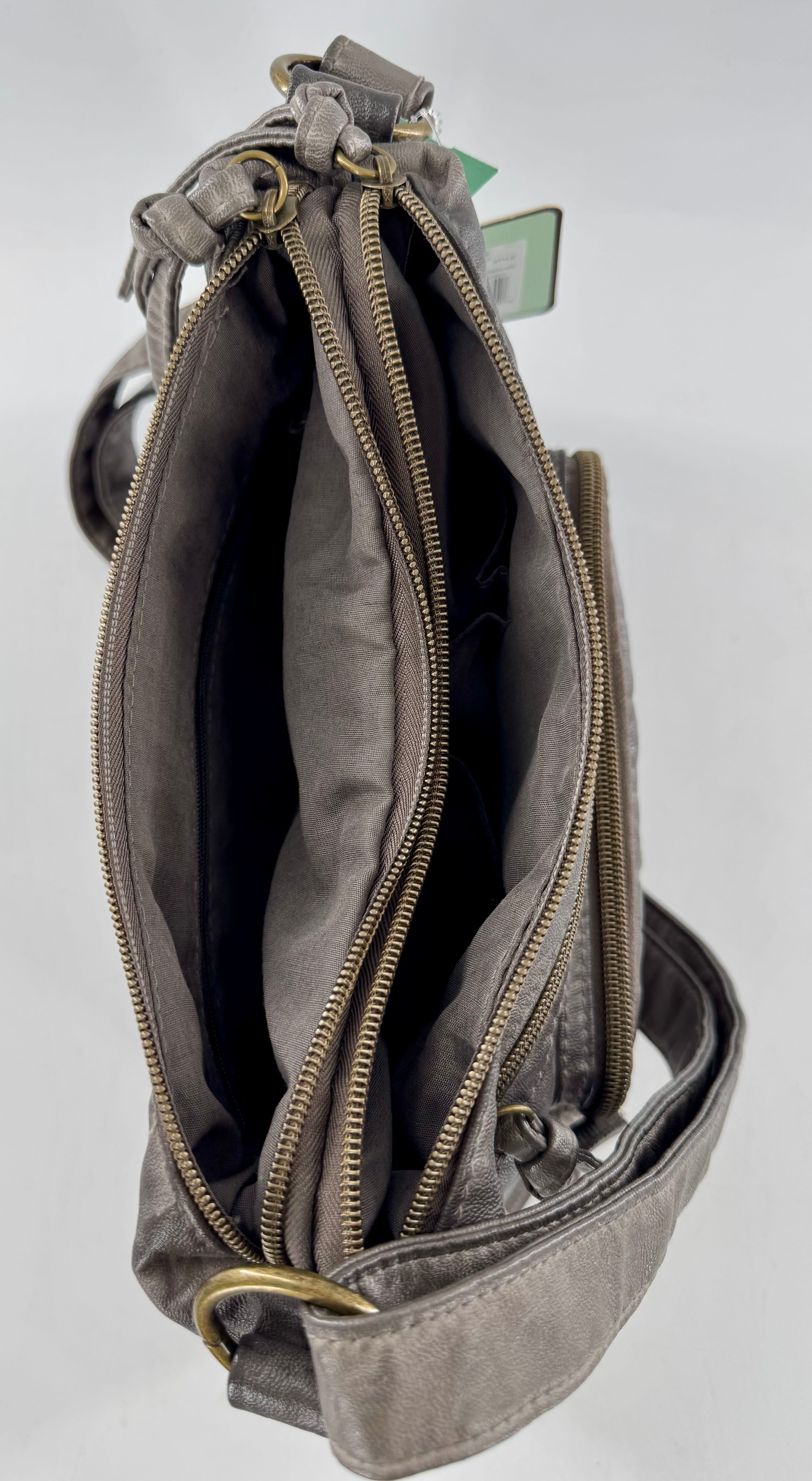 R69 front zip pocket crossbody