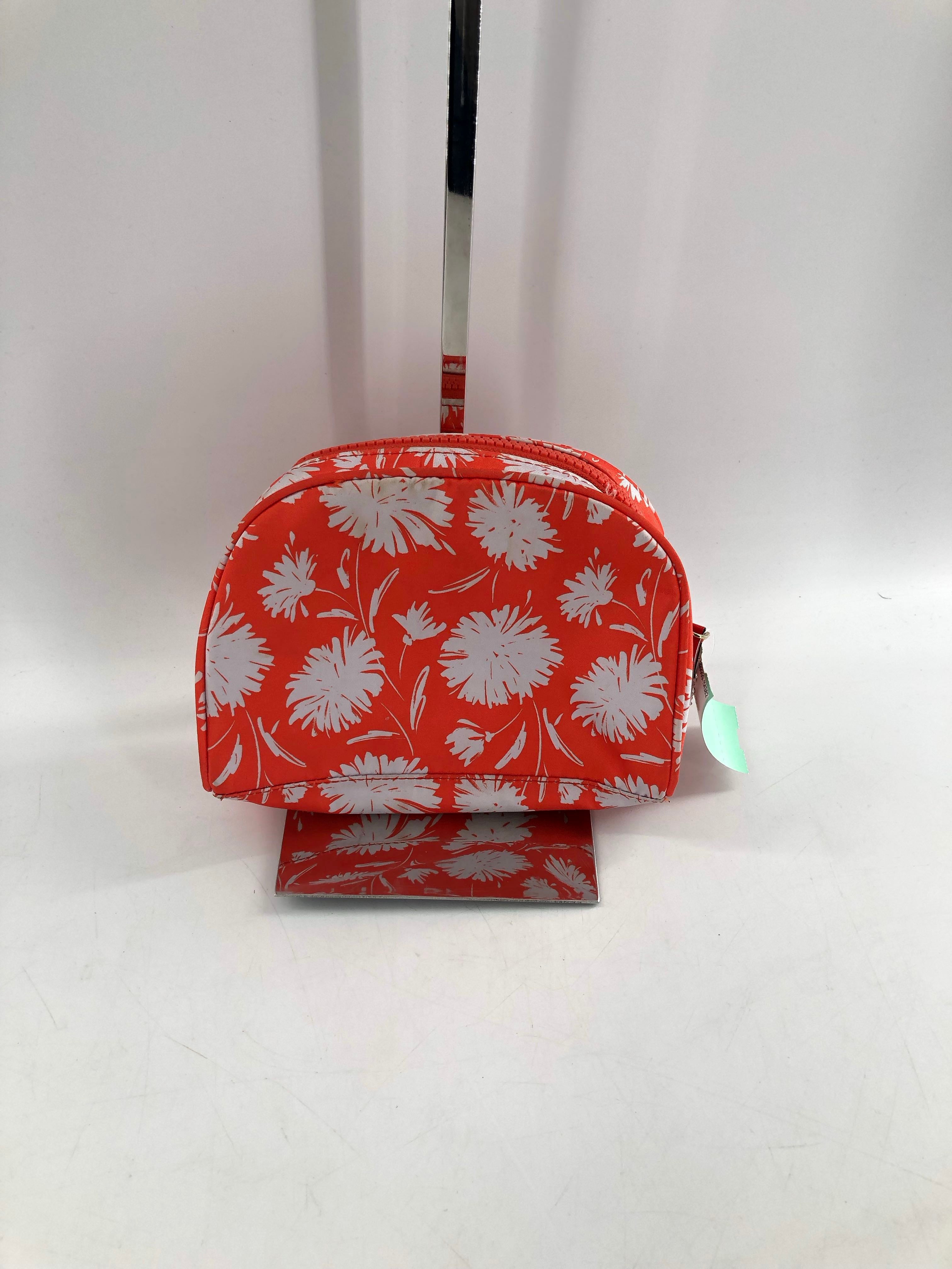 2pc wild blossom weekender w/ cosmetic case