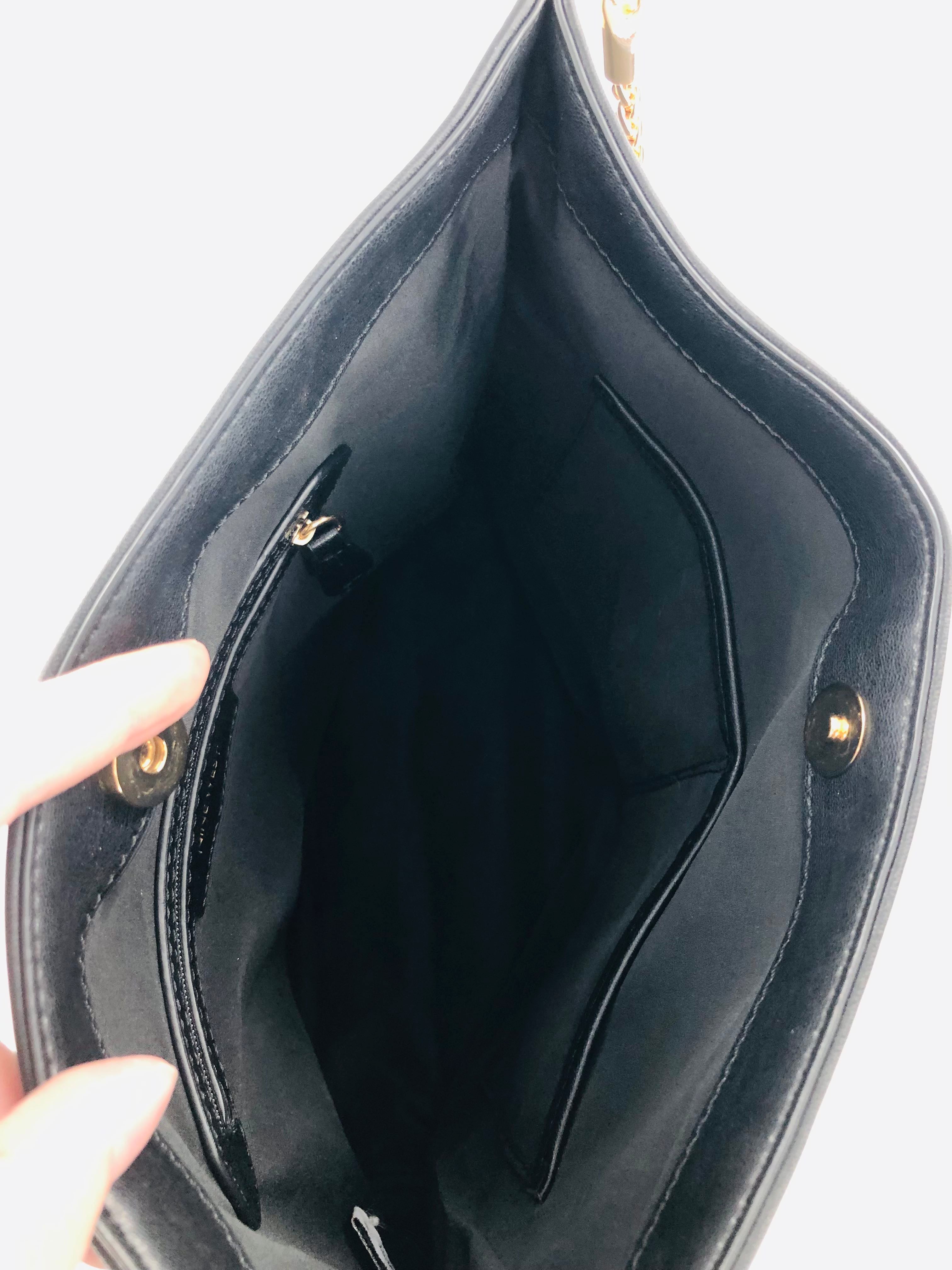 chain strap faux leather shoulder bag