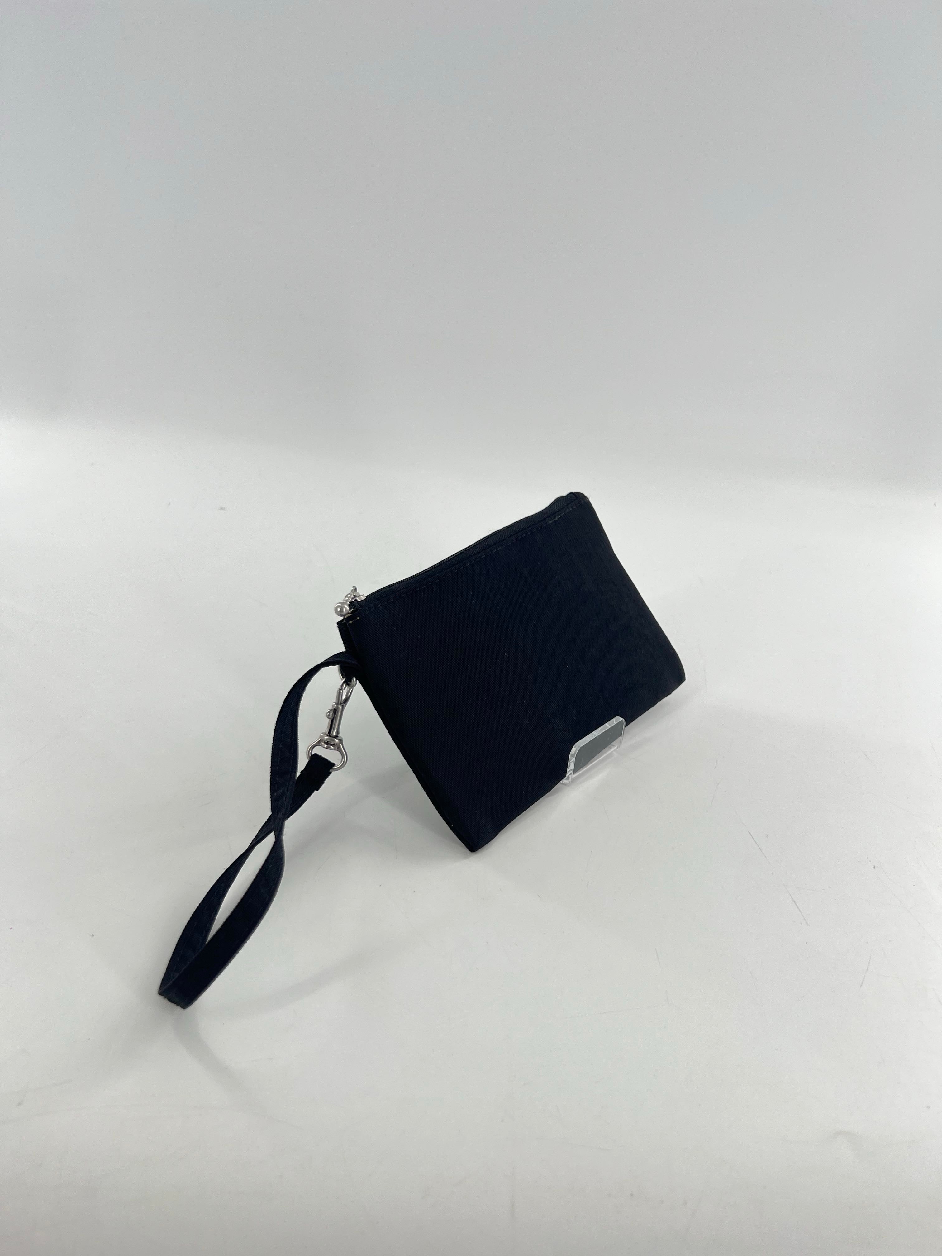 nylon wristlet