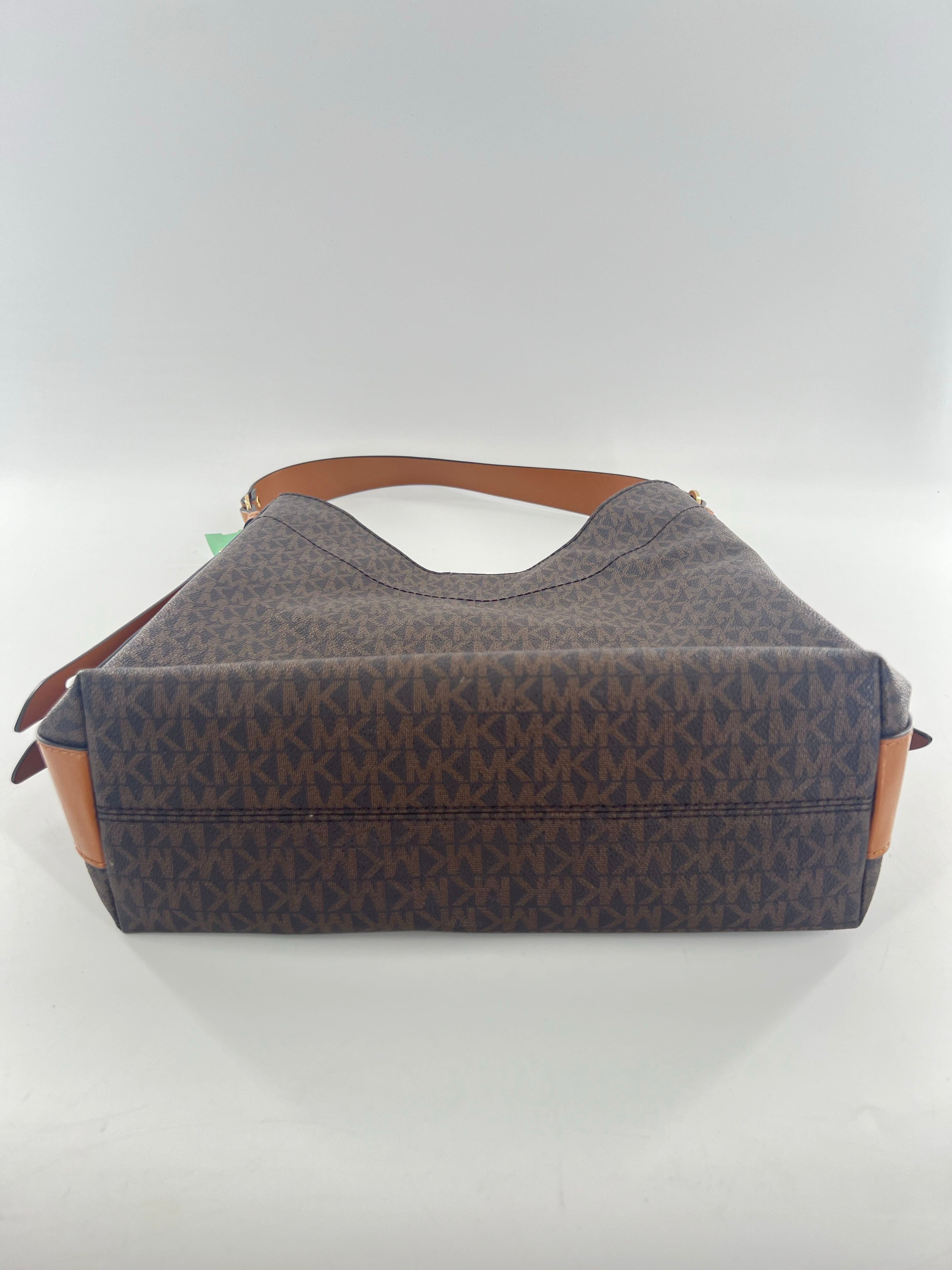 monogram hobo shoulder bag