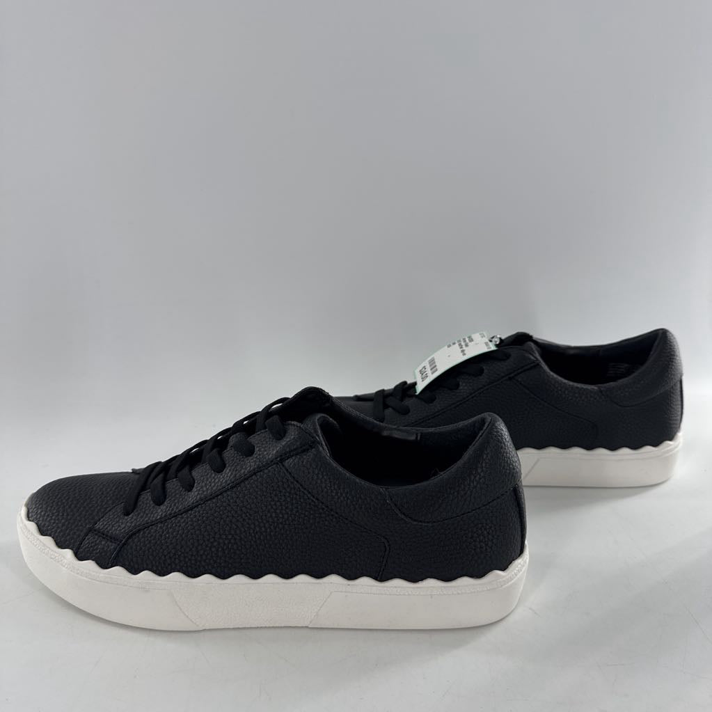 9.5 leather slip-on sneaker