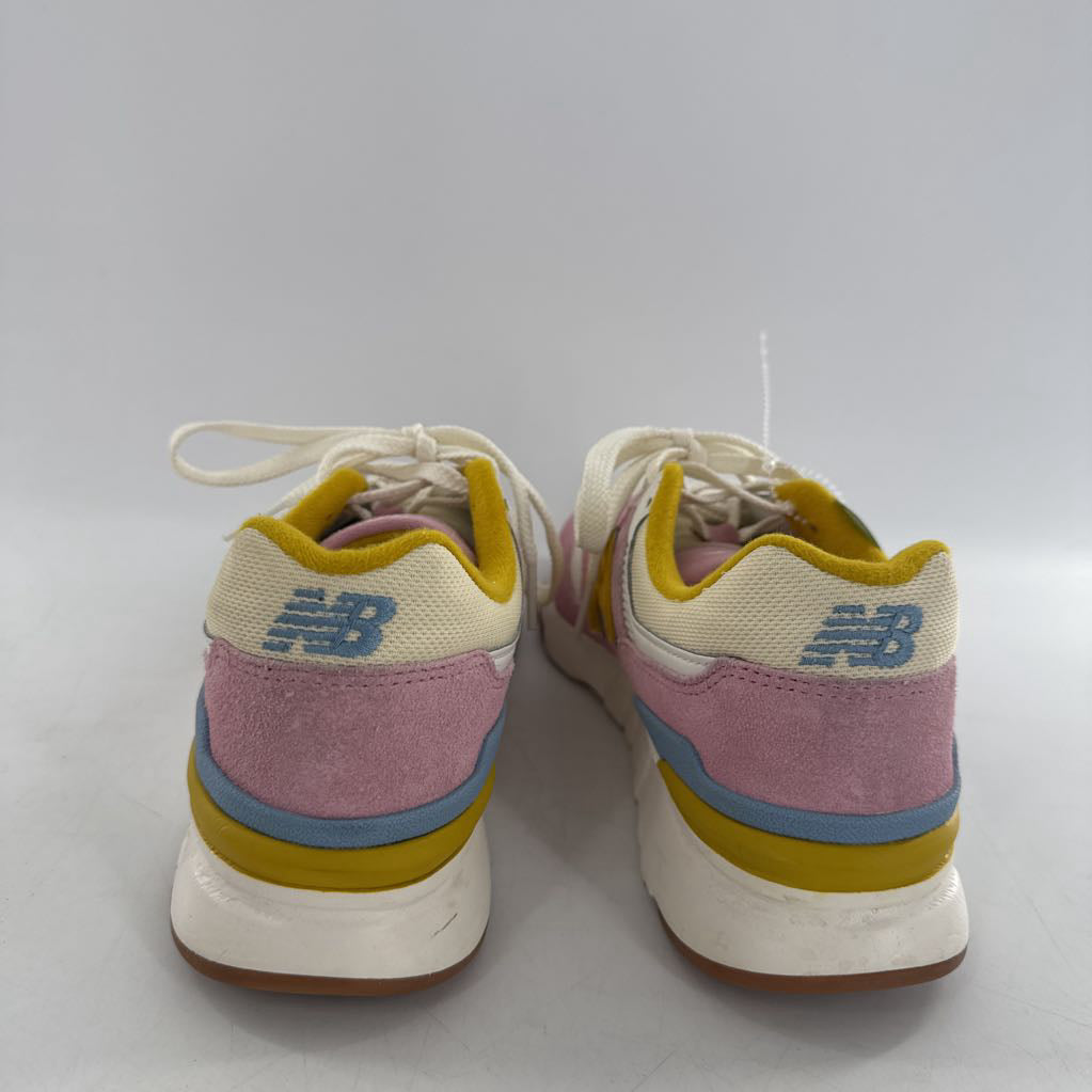 9 colorful lace up sneaker