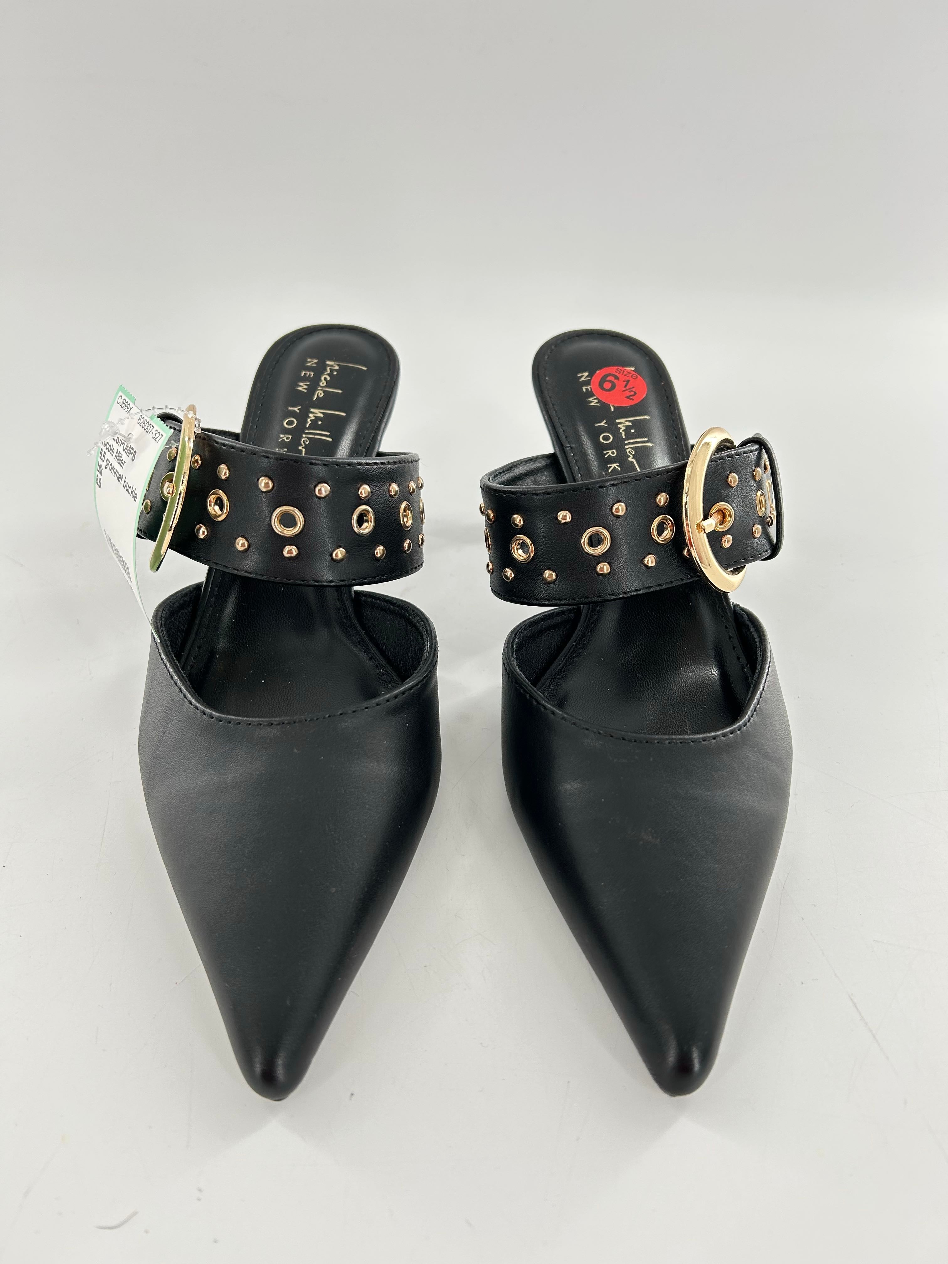 6.5 grommet buckle low heel pumps