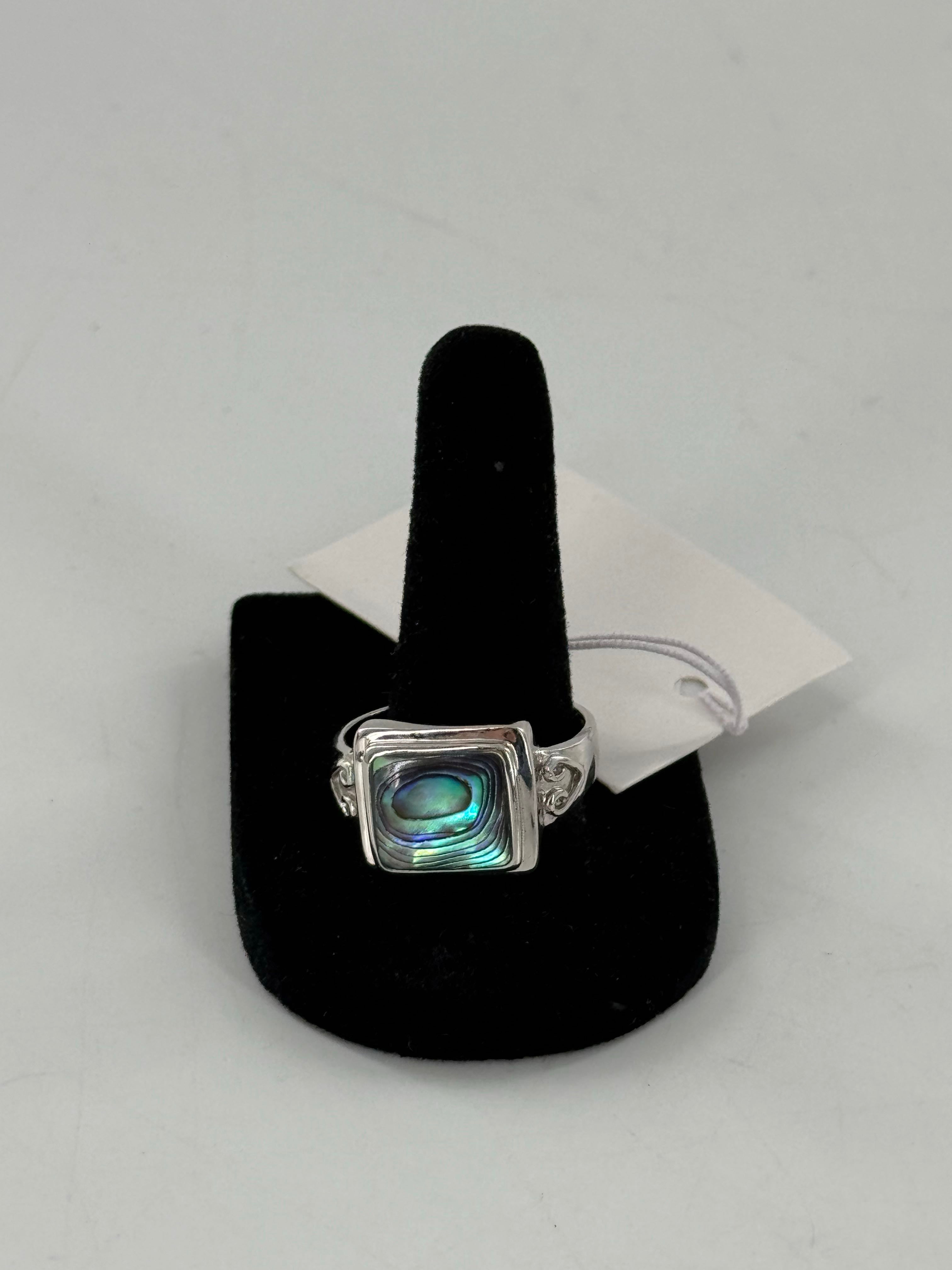 sz9 silver tone abalone shell ring