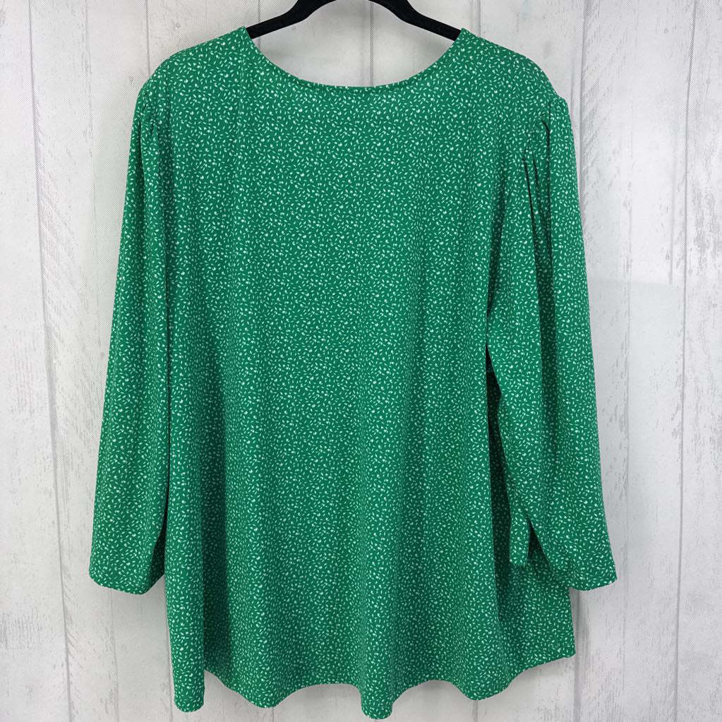 3X printed v-neck 3/4 slv top