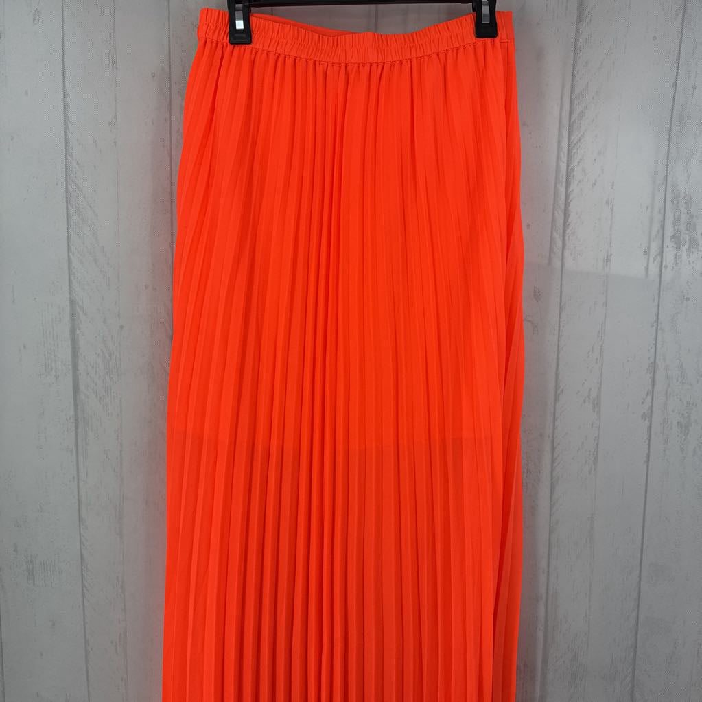 M pull-on pleated skirt