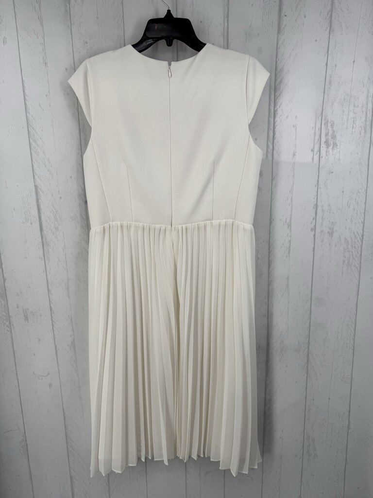 L pleated bottom cap slv dress