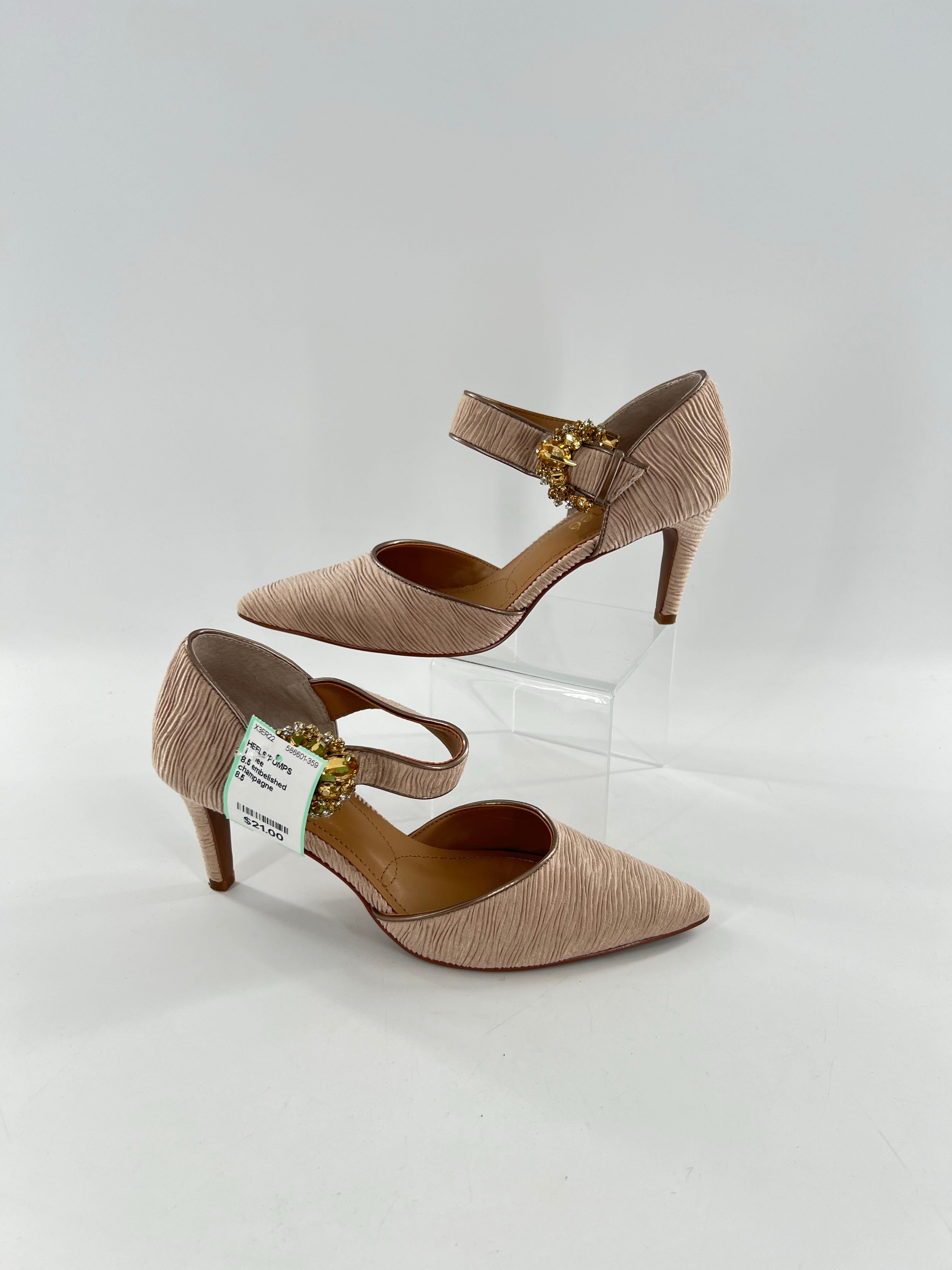 8.5 embelished pointy toe heels