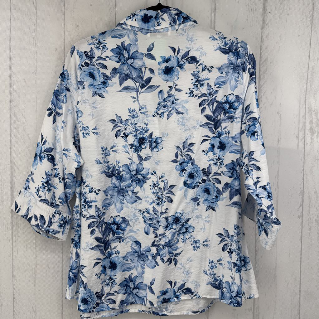XL flo print button down 3/4 slv top