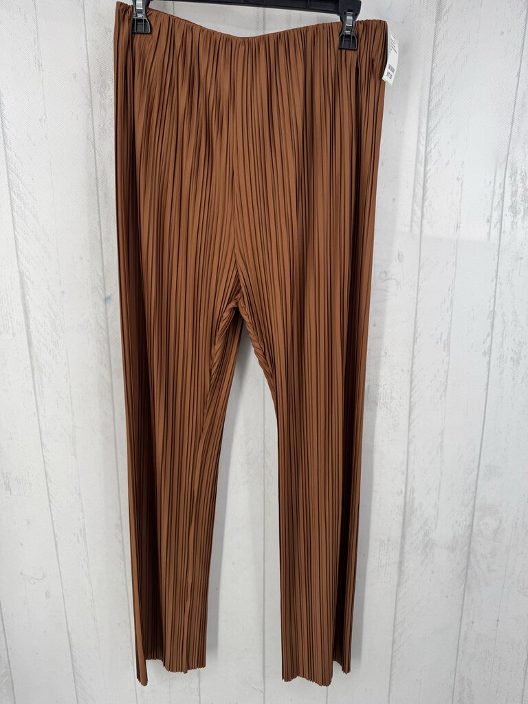 S pleated pull-on pant