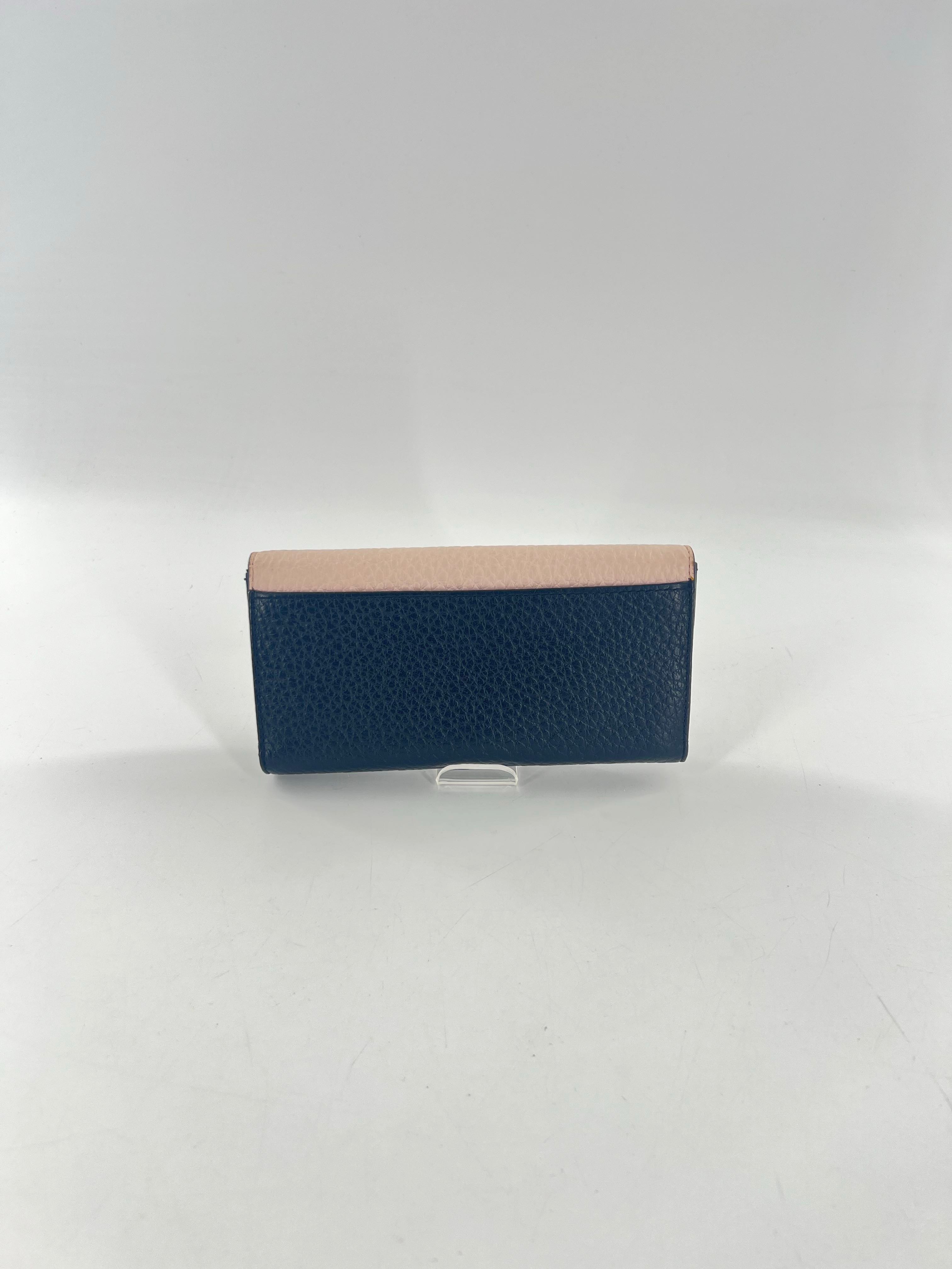 pebbled tri-fold wallet