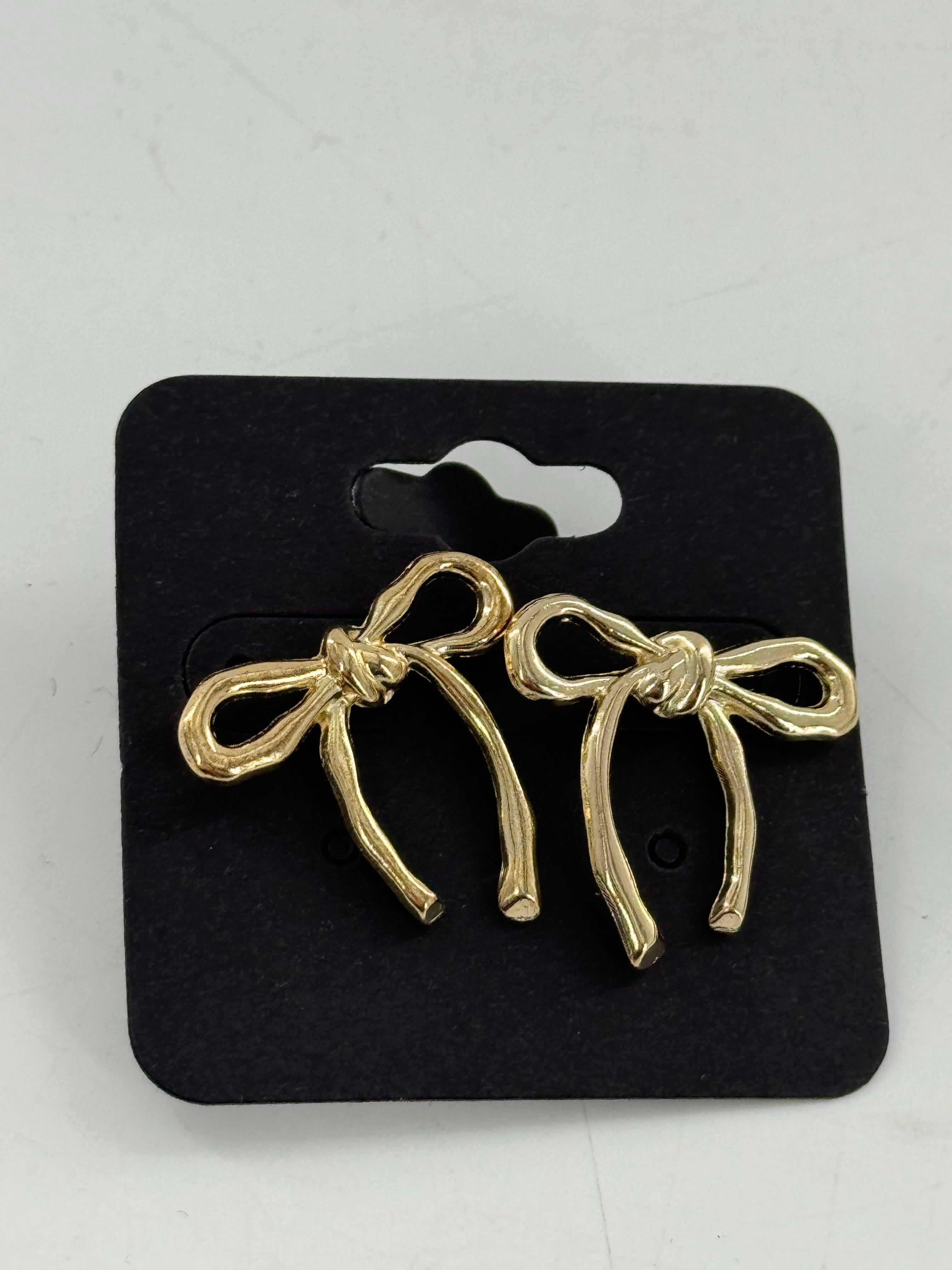 gold bow earrings
