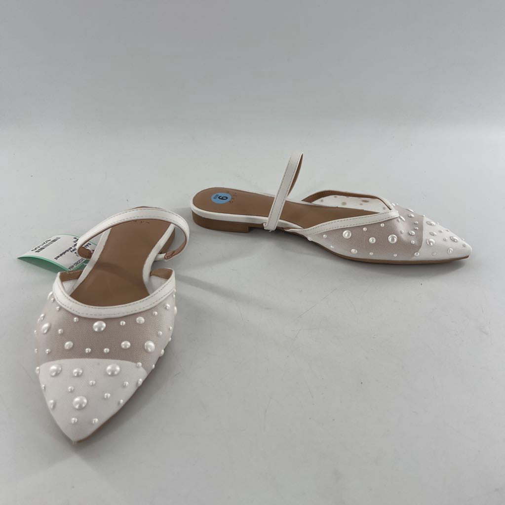 6 pearl embelished mule sandal