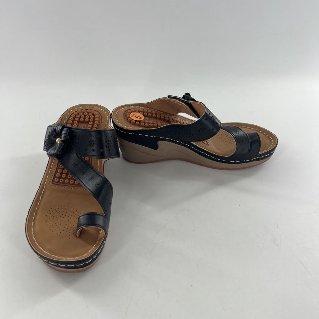 5 wedge heel velcro strap sandal