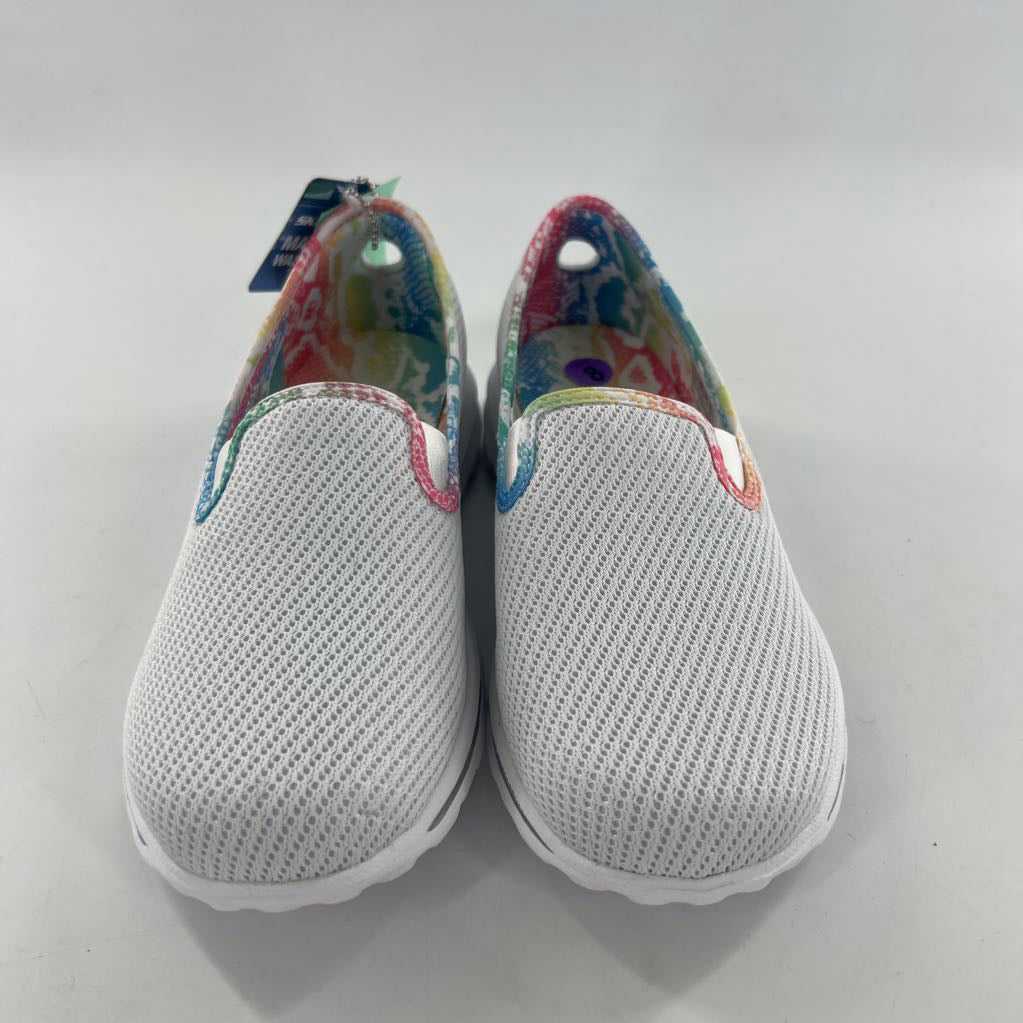 8 machine washable slip-ons
