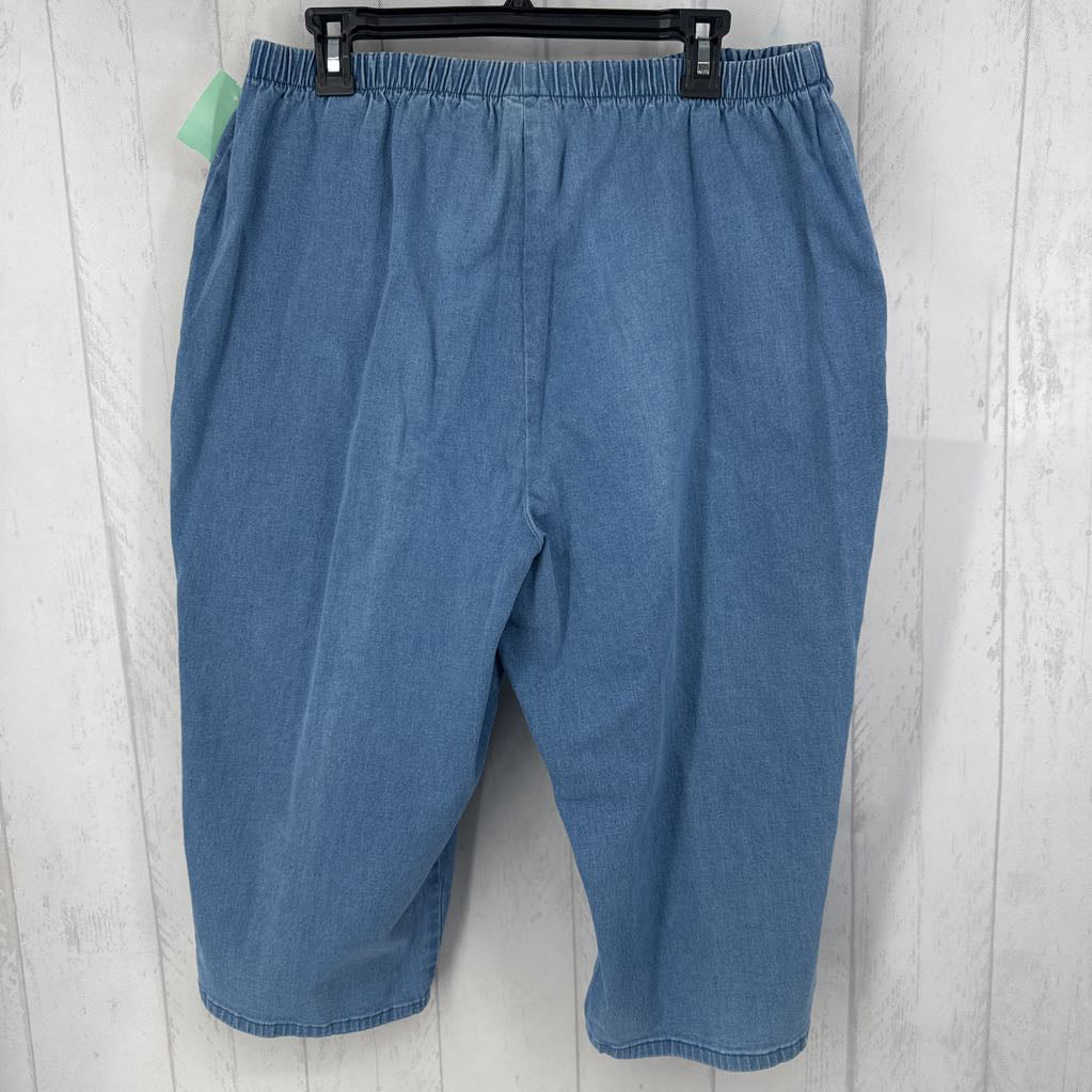 XL pull-on denim capris