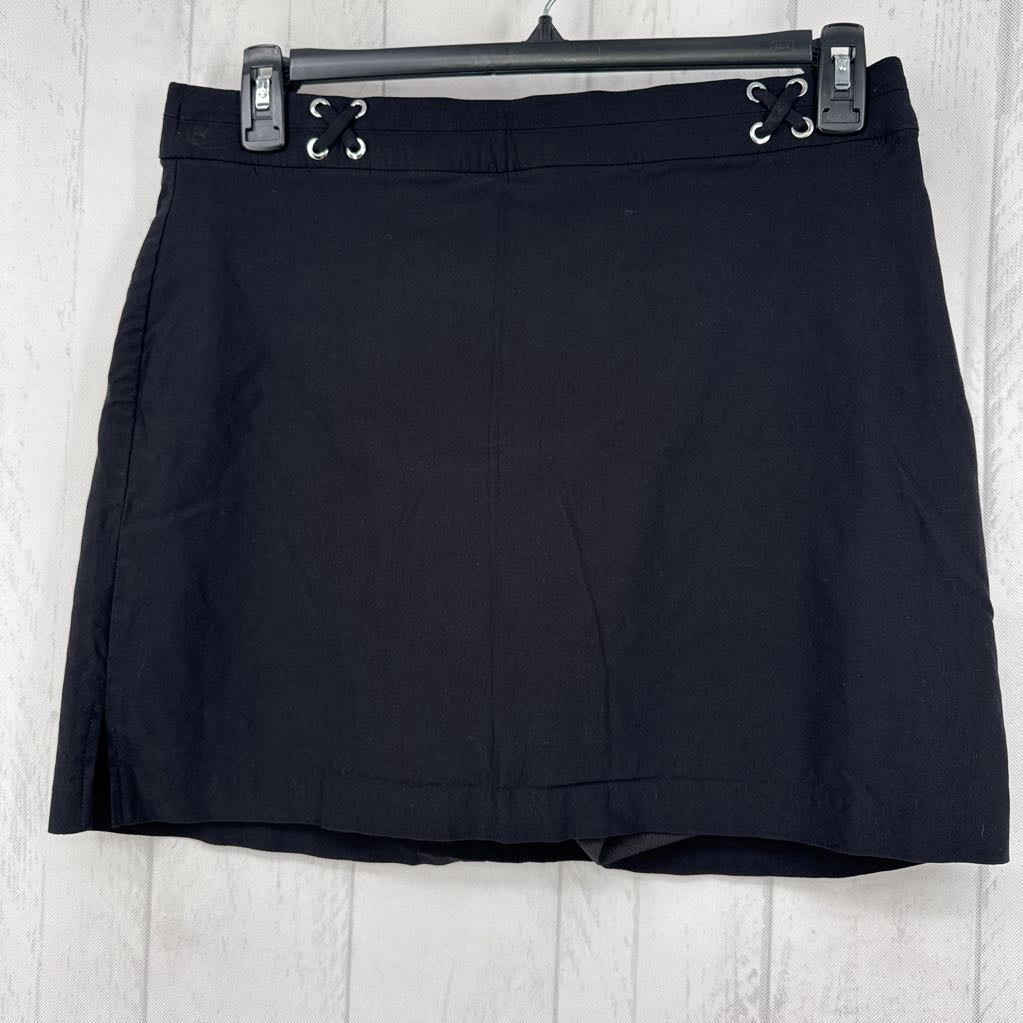 L pull-on skort