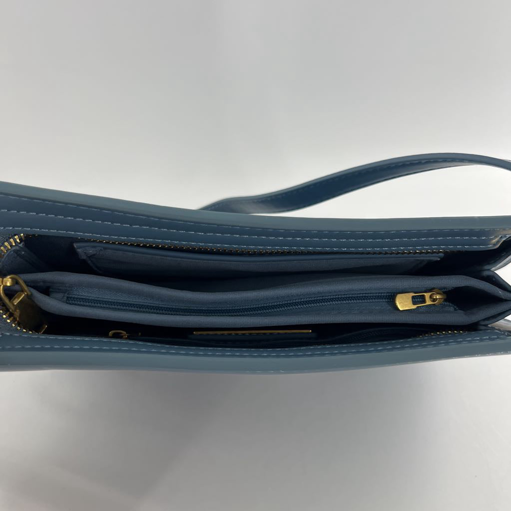 top zip shoulder bag