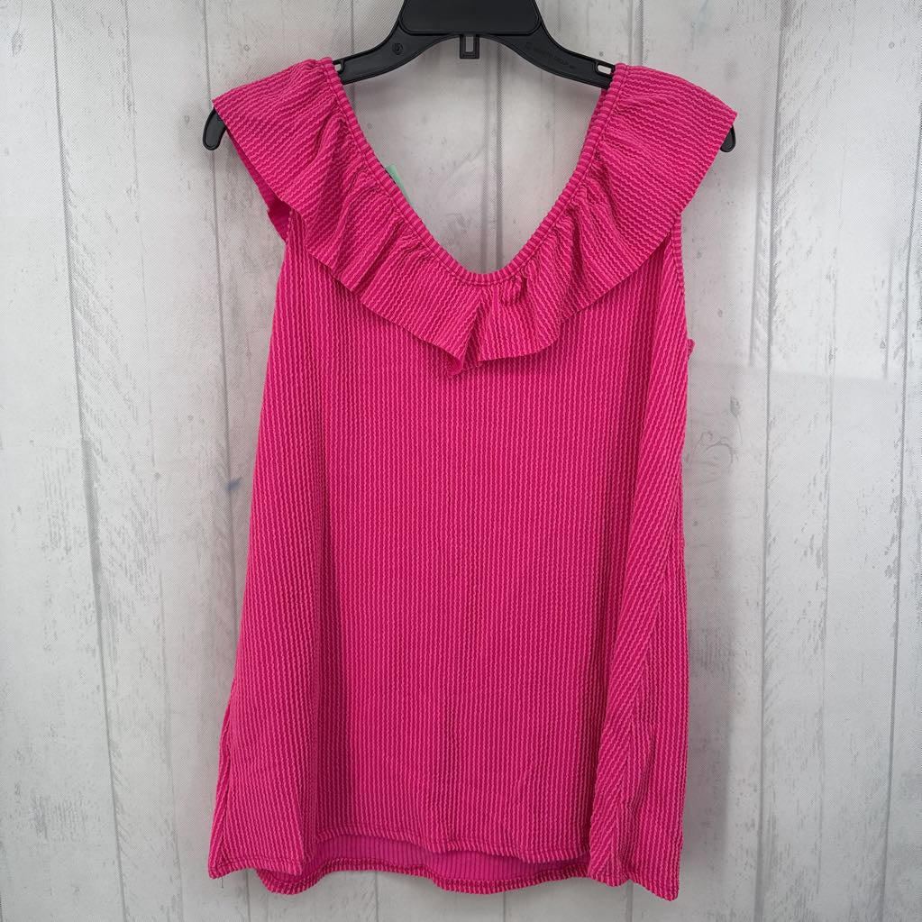 M ruffled scoop neck top