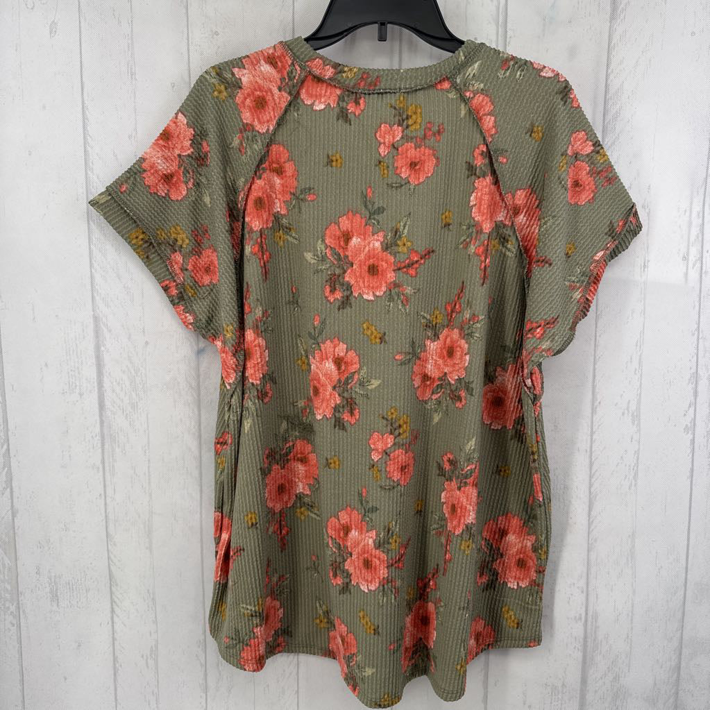 L flo print v-neck s/s top
