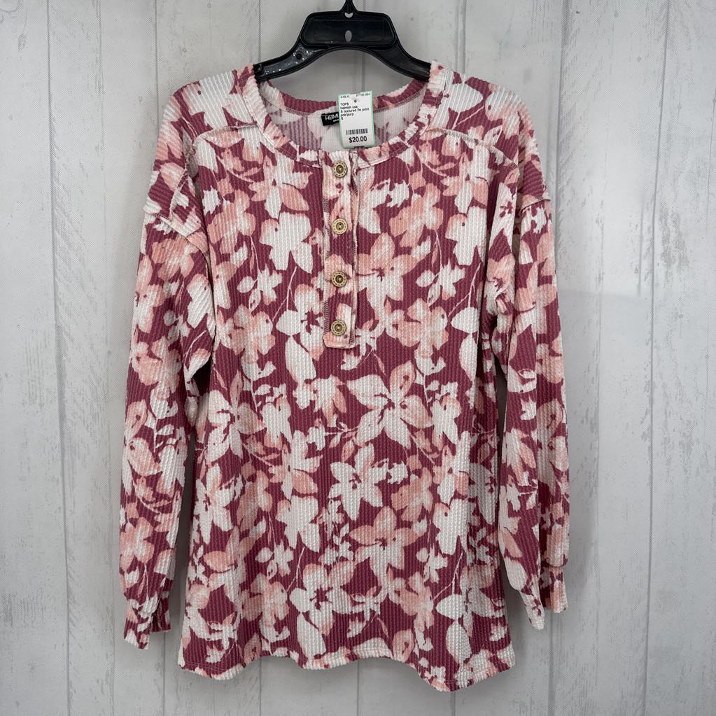 S textured flo print l/s top