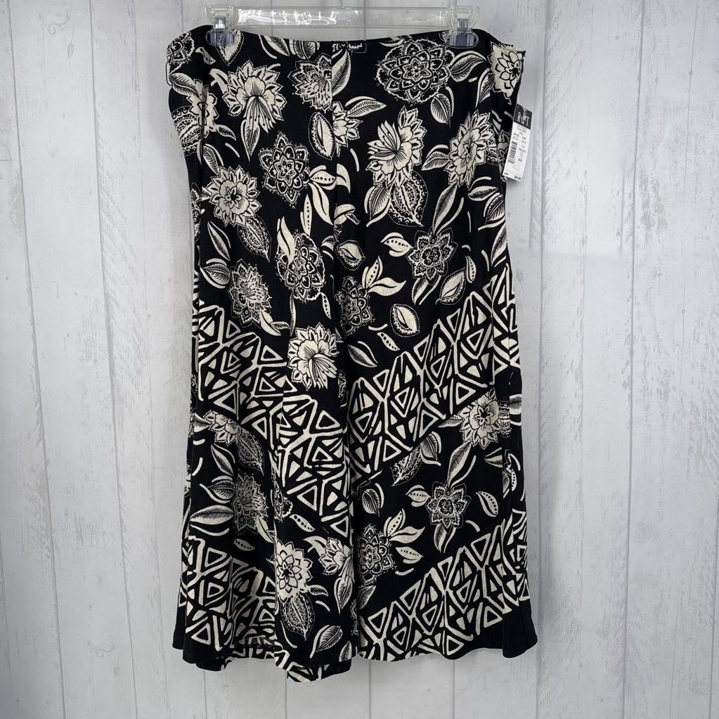 R44 18 flower print maxi skirt