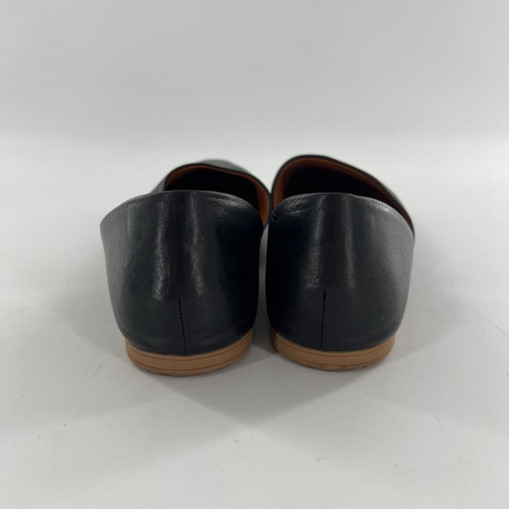 8.5 leather slip-on flats