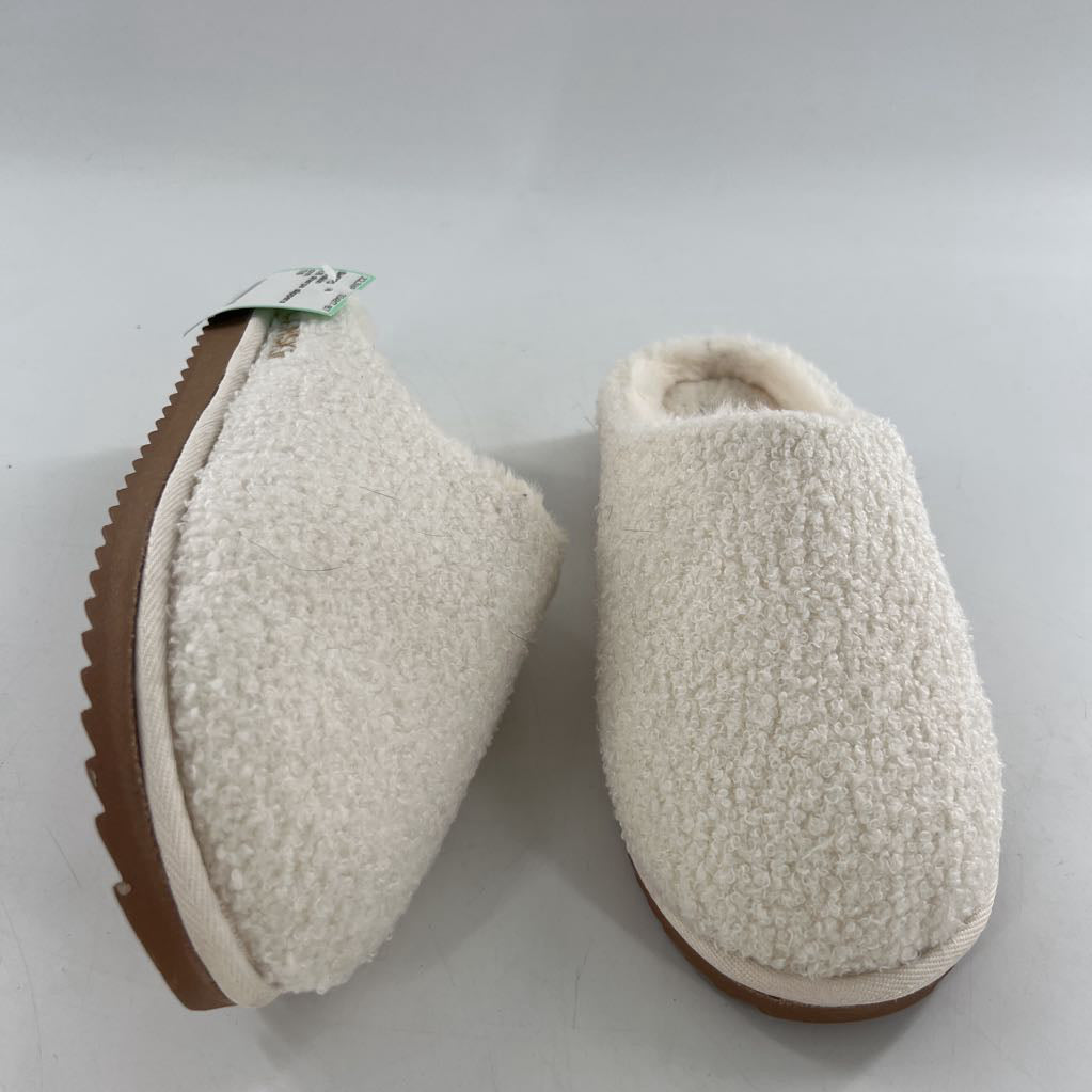 7/8 sherpa slippers