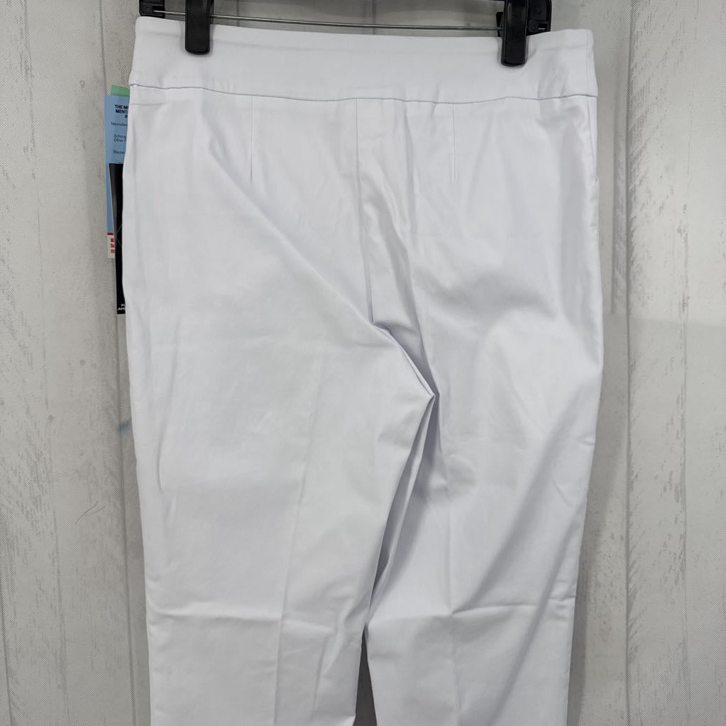 10 pull-on straight leg pant
