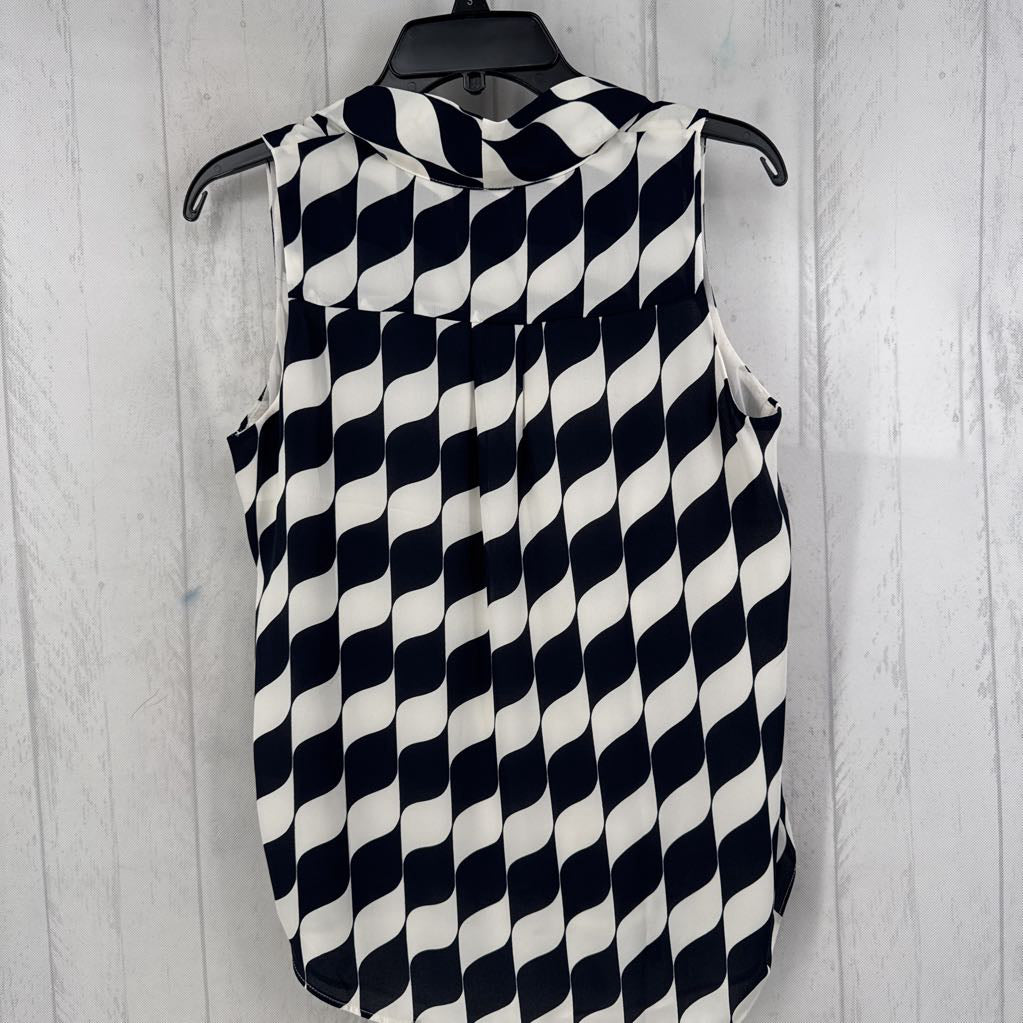 SP geometric wave pattern v-neck tank
