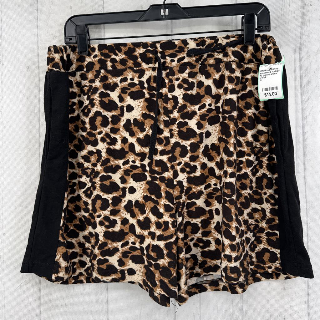 XL pull-on animal print shorts