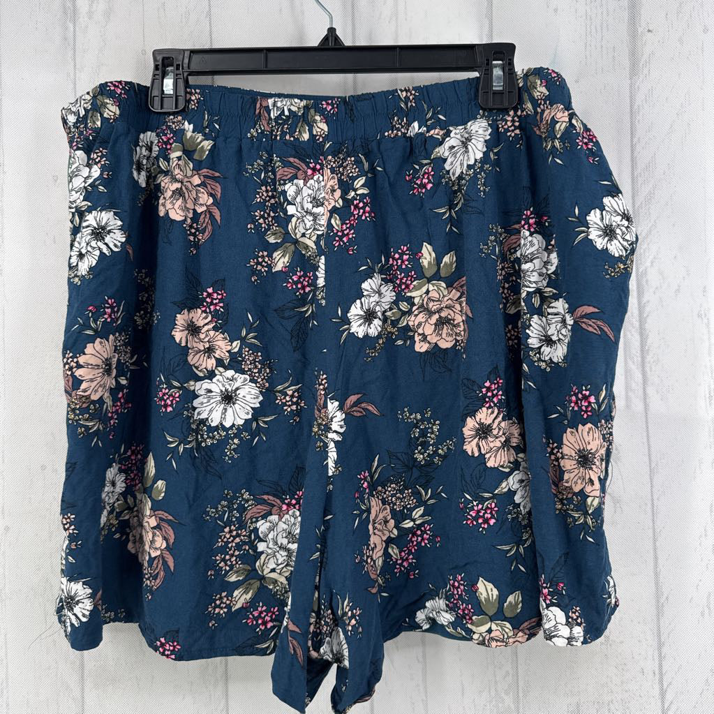 2 floral pull on shorts