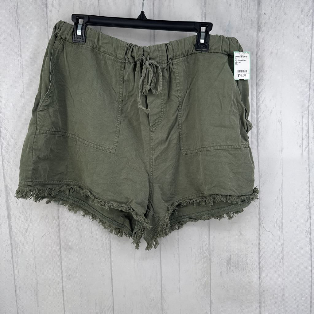 1XL frayed hem twill shorts