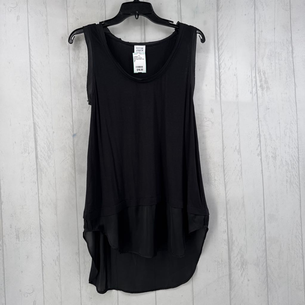 M scoop neck hi-lo tank
