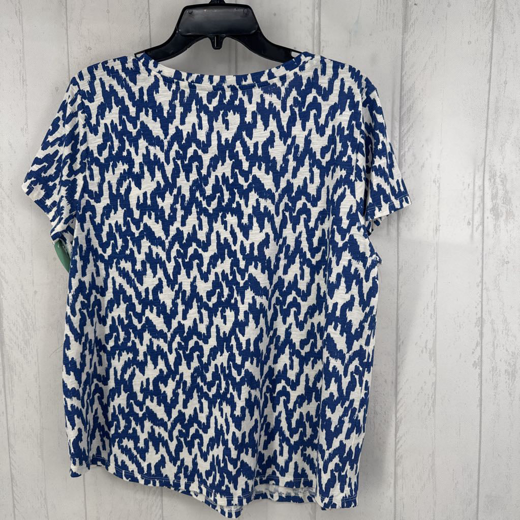 XL printed v-neck s/s tee