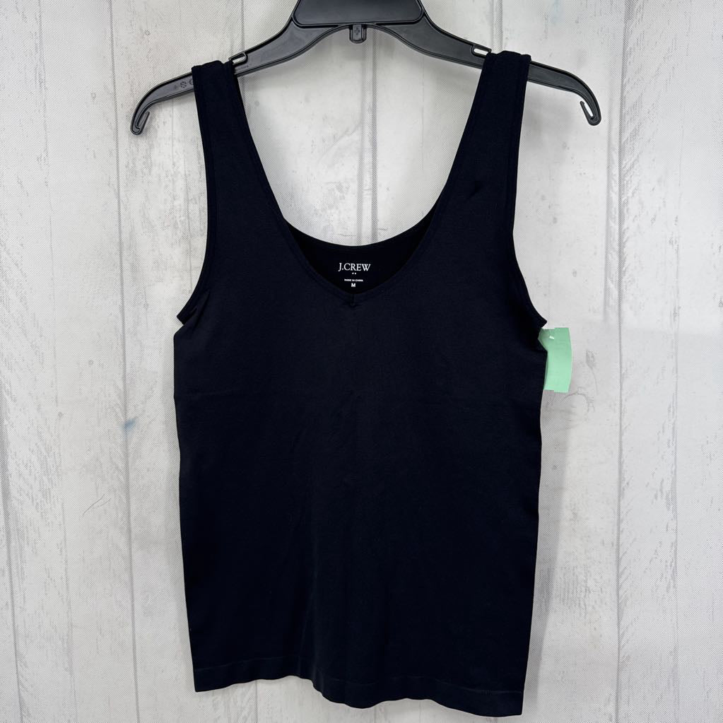 M v-neck tank