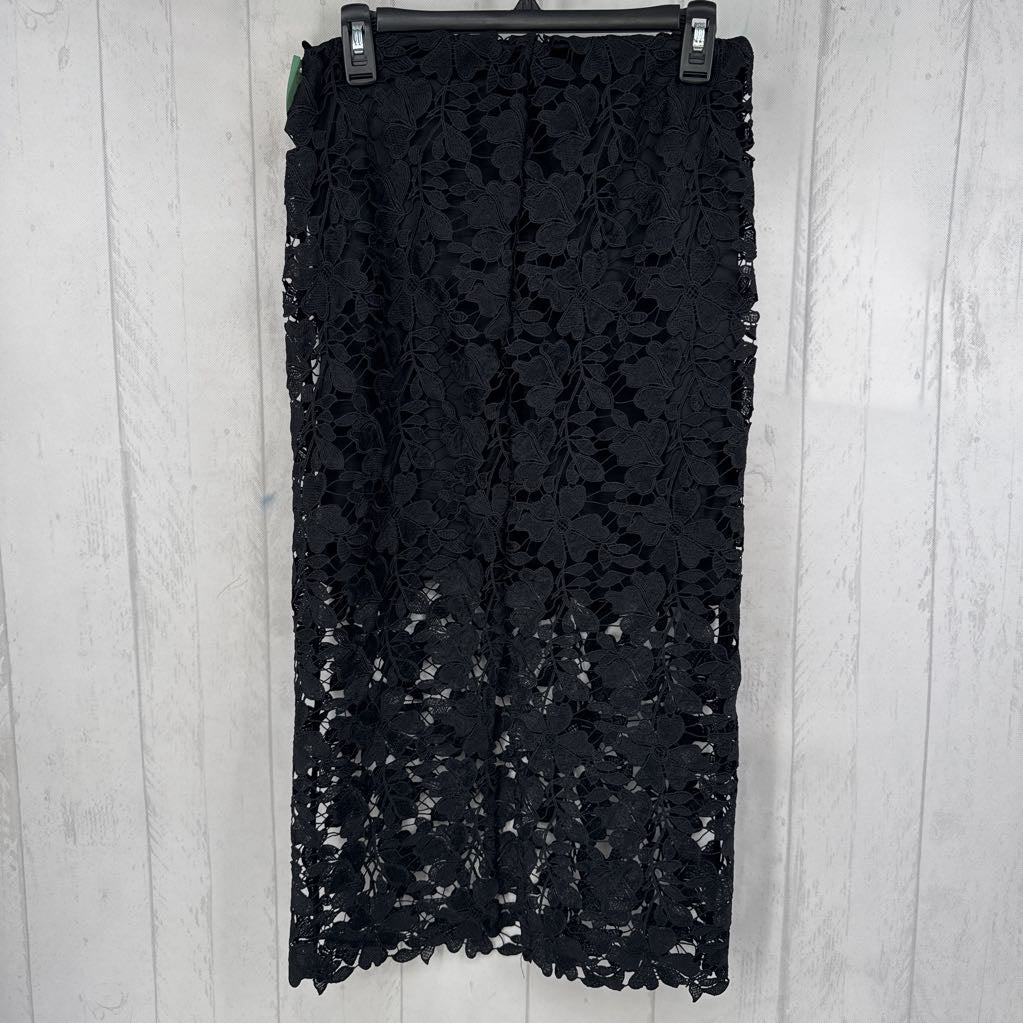 XS lace skirt