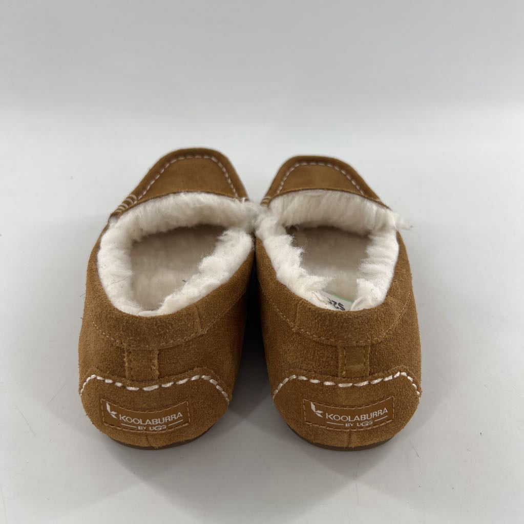 6.5 sherpa slip-ons