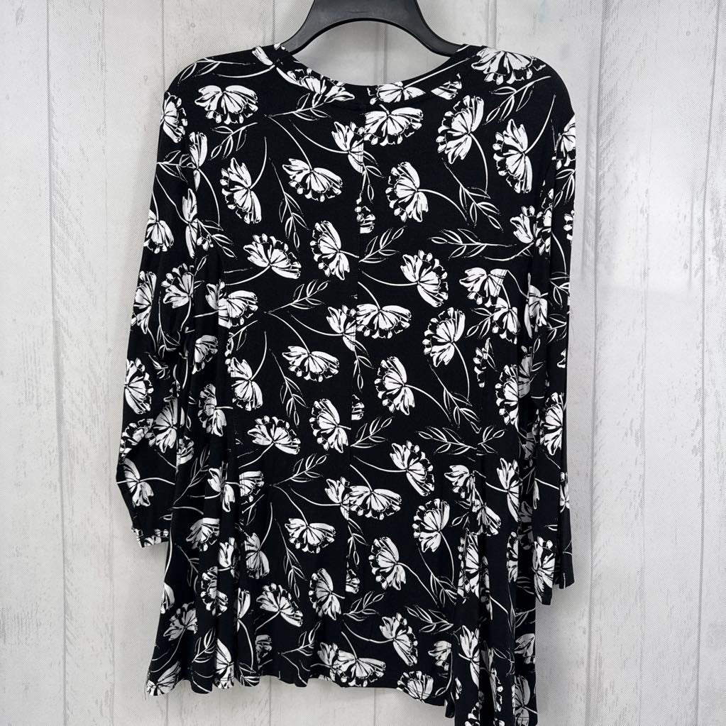 XLp flo print round neck 3/4 slv tee