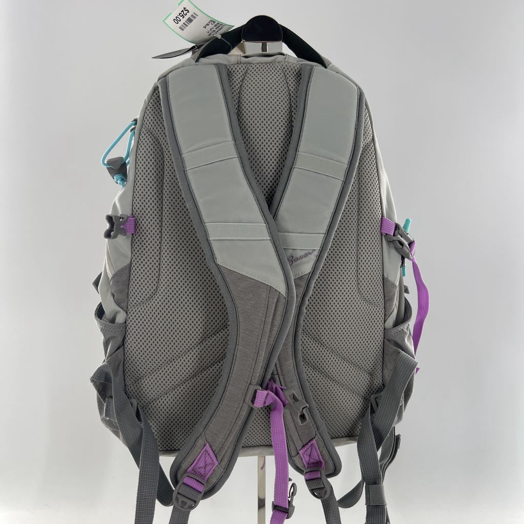 R80 nylon backpack
